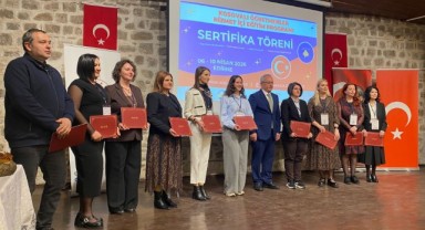 Kosovalı öğretmenler için sertifika töreni gerçekleştirildi