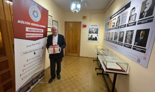 Kütüphanenin en çok okuyan üyesi ödüllendirildi