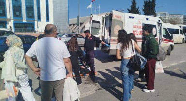 Motosiklet karşıdan karşıya geçmeye çalışan yayaya çarptı