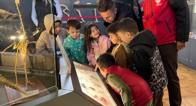 Öğrenciler doğa ve bilimle iç içe eğitim yaptı