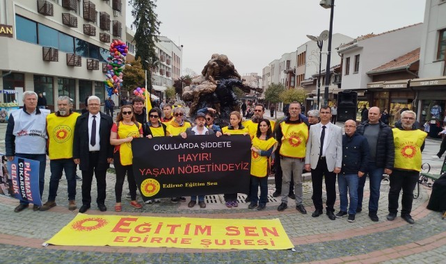 Okul saldırılarına karşı basın açıklaması