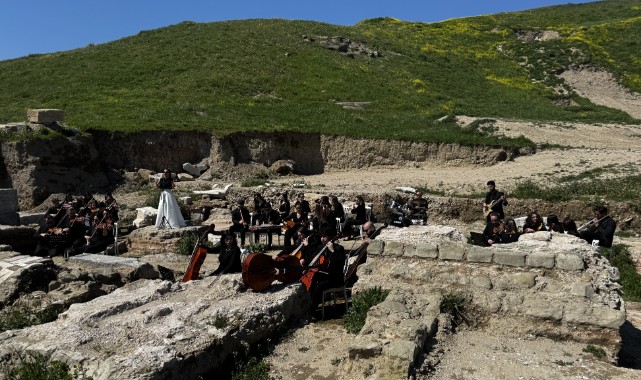 Perinthos Antik Kenti'nde yaklaşık 2 bin yıl sonra müzik yankılandı
