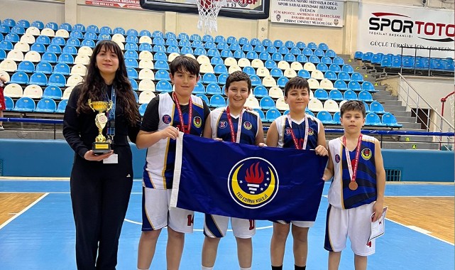 TED Edirne Koleji basketbolda derece elde etti