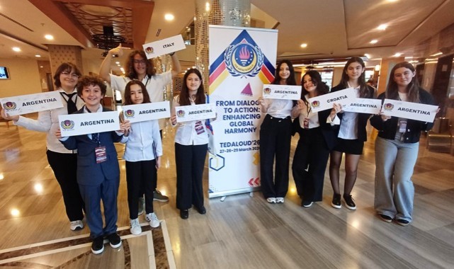 TED Edirne öğrencileri uluslararası arenada parladı