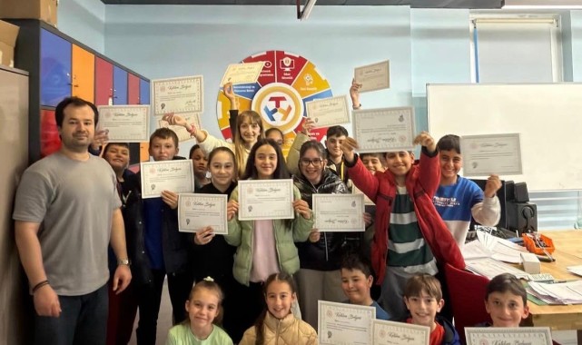 Teknolojiyle büyüyen nesil