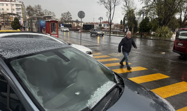 Trakya'da yer yer kısa süreli dolu etkili oldu