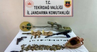 Uyuşturucu ve silah kaçakçılığı operasyonlarında 13 zanlı tutuklandı