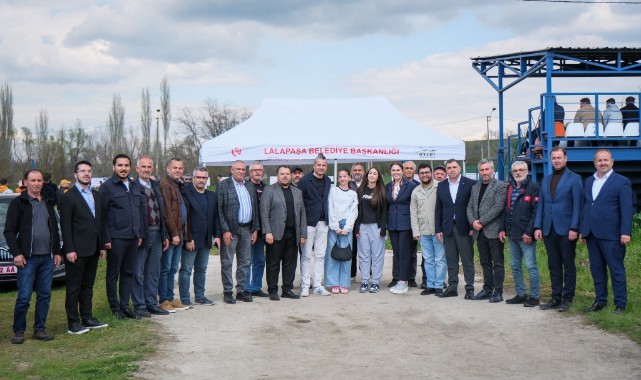 Yenilenen Lalapaşa 27 Kasım Stadyumu’nda ilk maç heyecanı