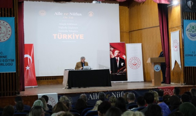 “Aile ve nüfus 10 yılı” söyleşisi gerçekleştirildi