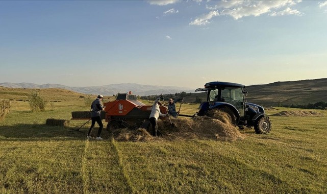 Askeri bölgede üretim yapan çiftçilere saat şartı