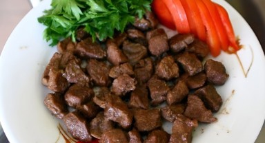 “Bayram’da kronik hastalar dikkatli beslenmeli”