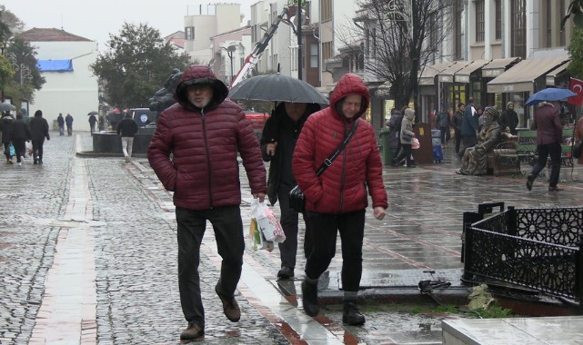 Bayramda bulutlu hava ve sağanak bekleniyor