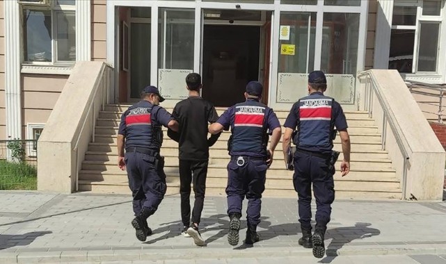 Edirne’de FETÖ operasyonunda 3 kişi tutuklandı