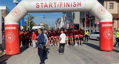 Gençler, Millî Mücadele ruhunu koşarak yaşattı