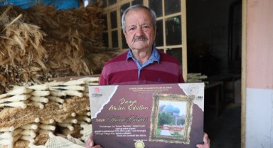 Süpürge ustası, çırak bulamamaktan yakınıyor