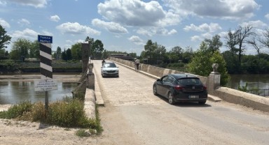 Tarihi köprülerde çift yön ve tek yön sistemi