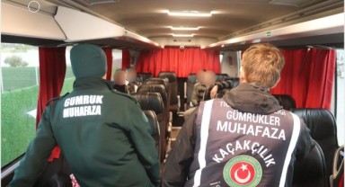 Yanlış otobüse binen 4 düzensiz göçmenin umut yolculukları sona erdi