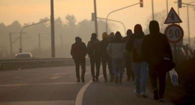12 düzensiz göçmen yakalandı