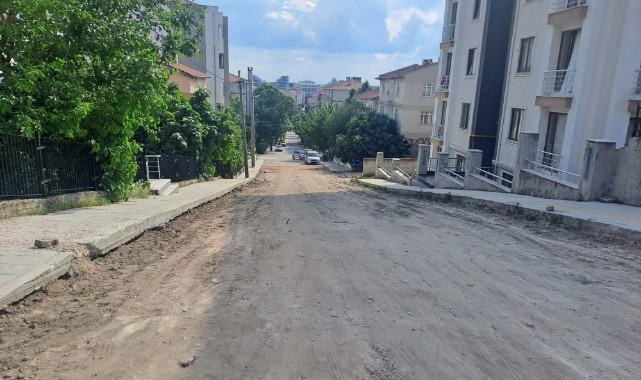Altyapı çalışmaları mahalleliyi ve esnafı zor durumda bıraktı