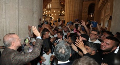 Cumhurbaşkanı Erdoğan Edirne'de: Cuma Namazını Selimiye Camisi'nde Kıldı