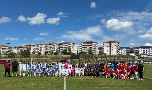 Edirne Birlikspor altyapısı yeni sezon öncesi güç topladı
