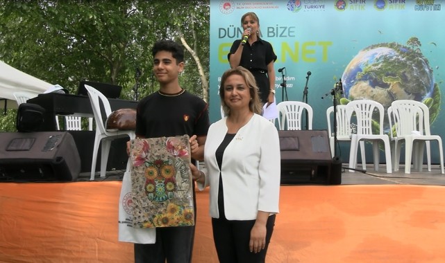 Edirne’de “Dünya bize emanet” temalı çevre şenliği yoğun katılımla gerçekleştirildi