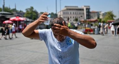 EDİRNE’DE SICAK HAVA ETKİSİNİ ARTIRIYOR