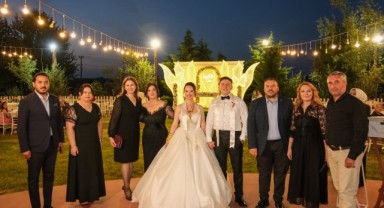 İba, genç çiftlerin mutluluklarına ortak oldu