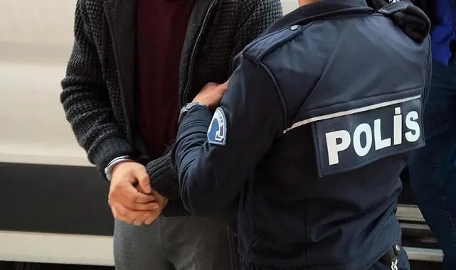 Kalpazanlık çetesi çökertildi