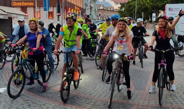 Pedallar çevre için çevrildi