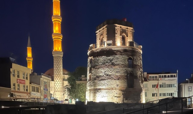 Tarihi kule ve arkeolojik alan yeniden turizme açıldı
