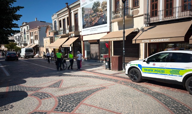 Trafik ekipleri Saraçlar'da denetim yaptı