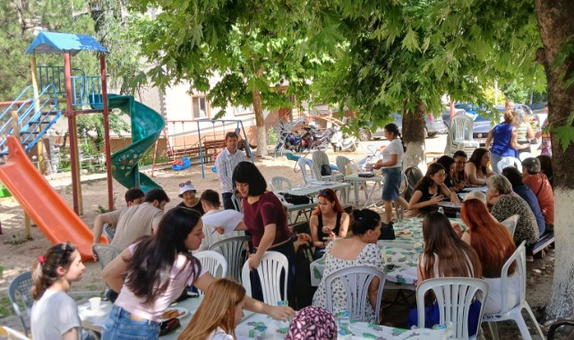 Üniversite ve mahalleli el ele verdi, sağlıklı uyku anlatıldı