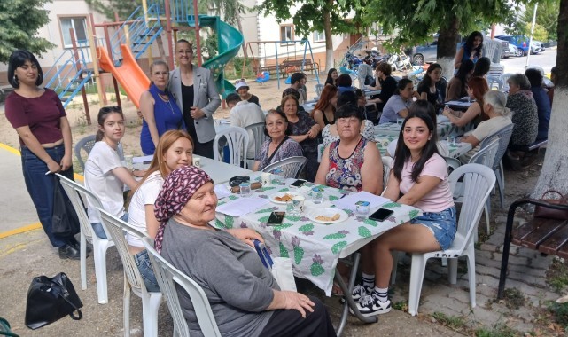 Üniversite ve mahalleli el ele verdi, sağlıklı uyku anlatıldı