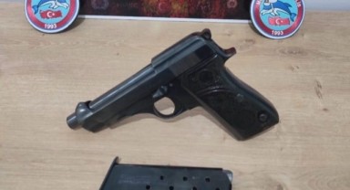 Uzunköprü’de ruhsatsız silah ele geçirildi, sürücüye 240 bin lira ceza kesildi
