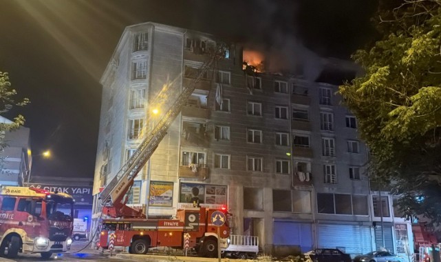 Apartmanın 6. katında meydana gelen patlamada 1 kişi öldü