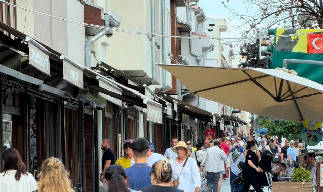Cadde ve sokaklarda yoğunluk yaşandı