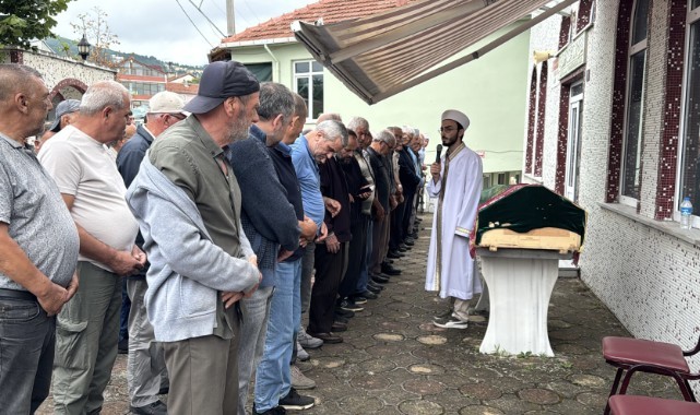 Eski eşi tarafından öldürülen kadın son yolculuğuna uğurlandı