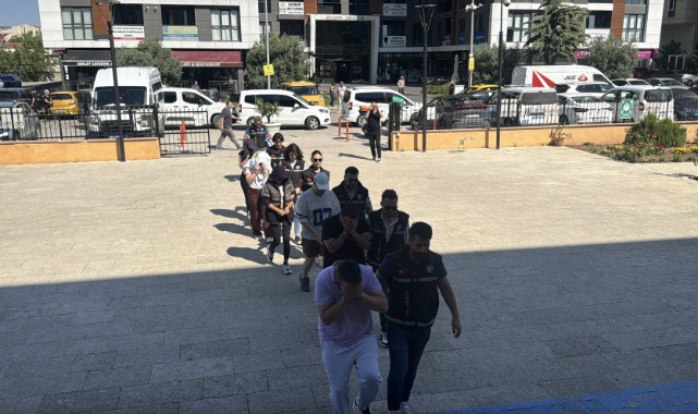 Fuhuş operasyonunda 6 kişi tutuklandı