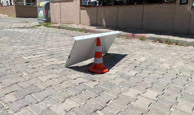 Hüseyin Solmaz Sokak’ta Yol Çöktü