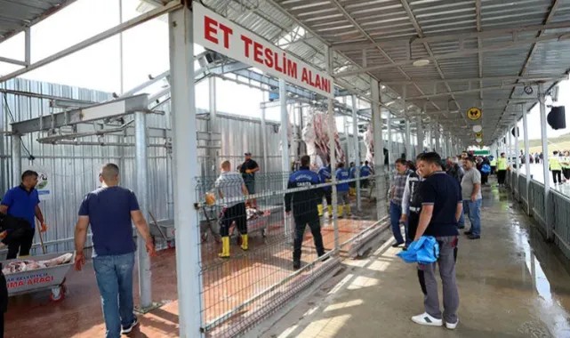 Kesimhanelerde Yeni Dönem: Kamera Zorunluluğu ve Dijital Takip Geliyor