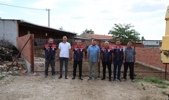 Kırsalda Bereket Projesi Kapsamında Örnek Kadın Yetiştiriciye Destek