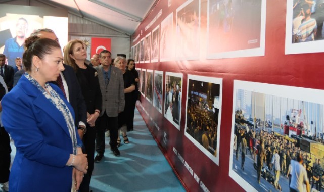 Milli iradenin sembolü araç Saraçlar Caddesi'nde