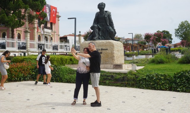 Serin Hava Hem Vatandaşı Hem Turisti Sevindirdi