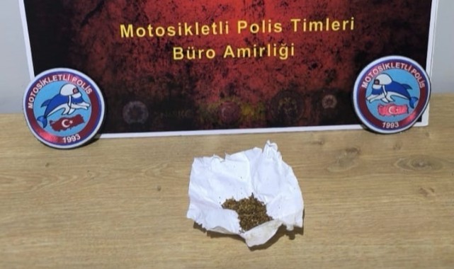 Şüpheli hareketleri ele verdi