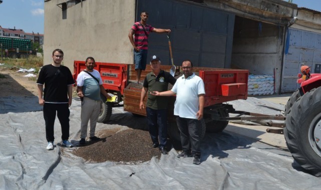 Uzunköprü'de 2026 ayçiçeği hasat sezonu ilk satışla açıldı