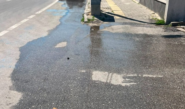 Yaz Sıcağında Kanalizasyon Taşkını Çileye Dönüştü