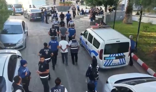 832 Kilo Uyuşturucu ve 425 Bin Hap Ele Geçirildi