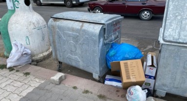 Edirne’de Manzara Değişmiyor, Çöpler Yine Sokaklarda