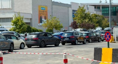 Gurbetçiler Hüzünle Ana Vatanlarından Ayrılıyor